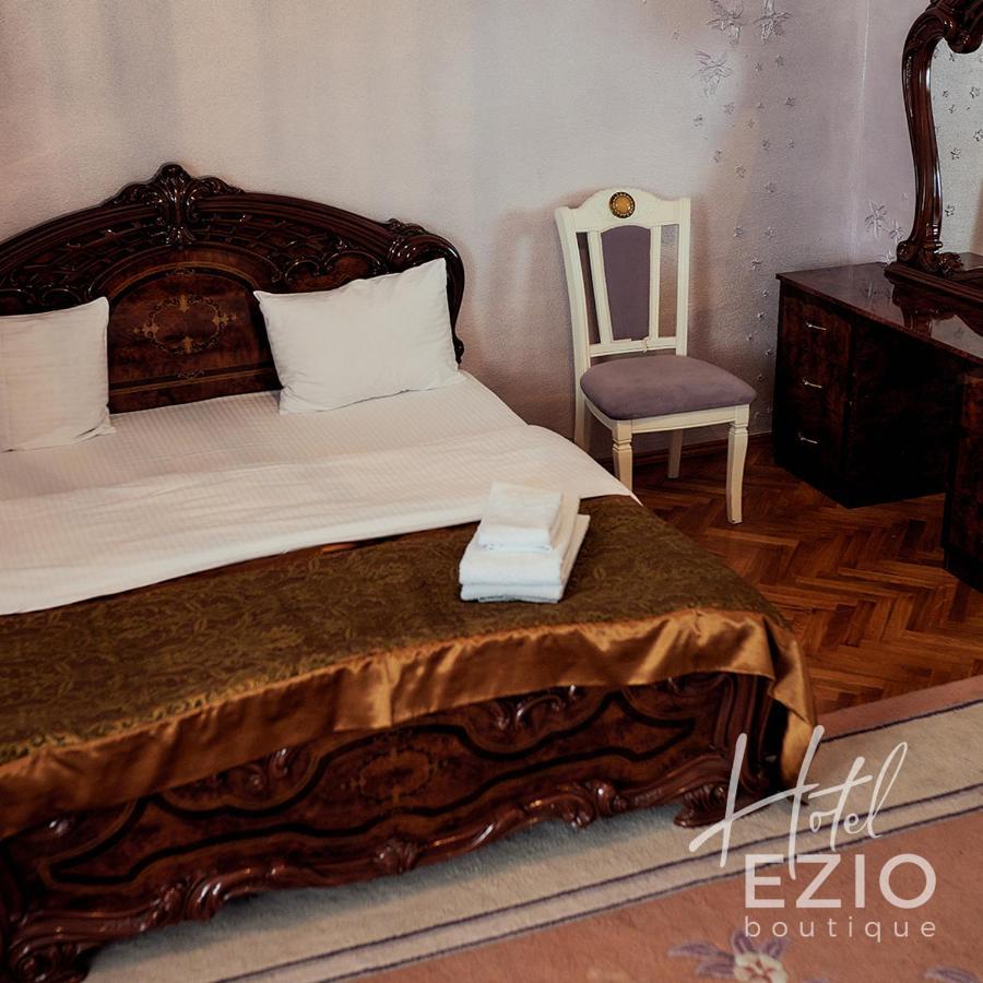 Ezio Hotel Codru Luaran gambar